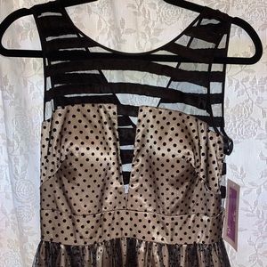 NWT Hailey Logan by Adrianna Papell Dress Size 7/8